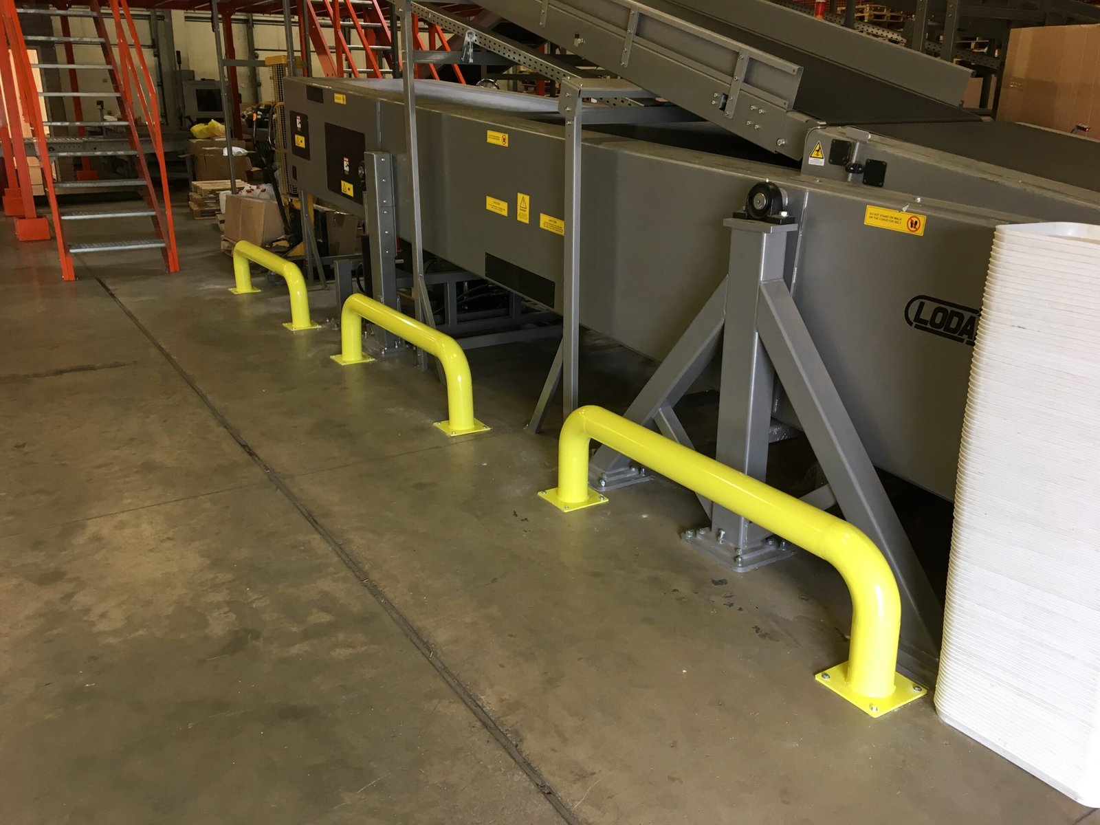 1 Įranga verslui, apsauginės atramos