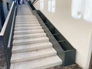 mažoji architektūra, metaliniai vazonai 4